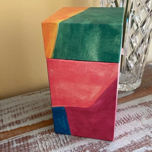 Sezane Art Box. - Picture 2 of 9